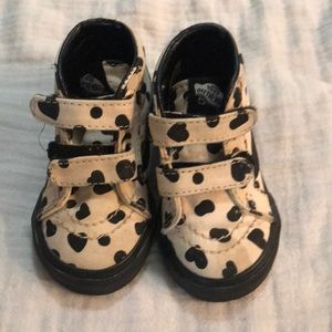 Heart vans